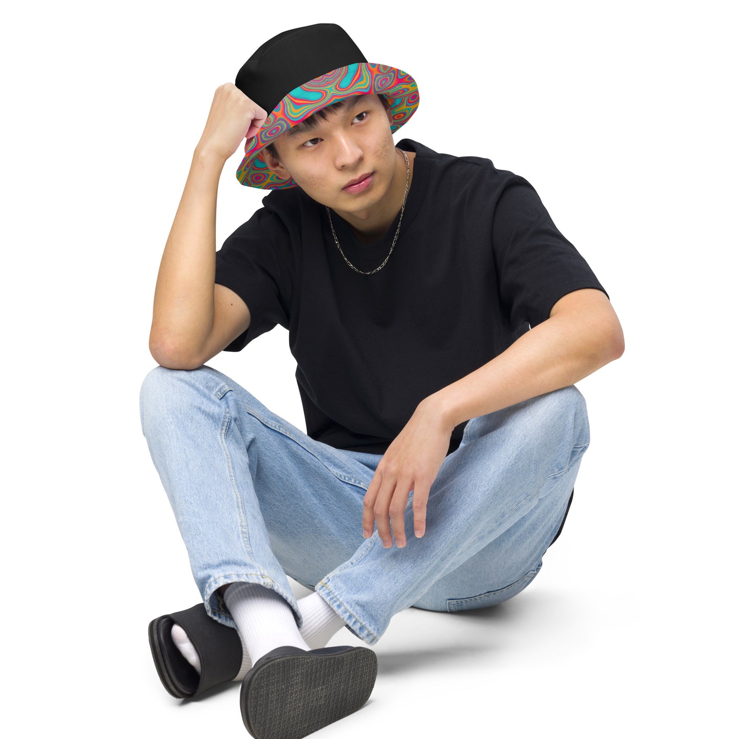 Wavy Roots bucket hat